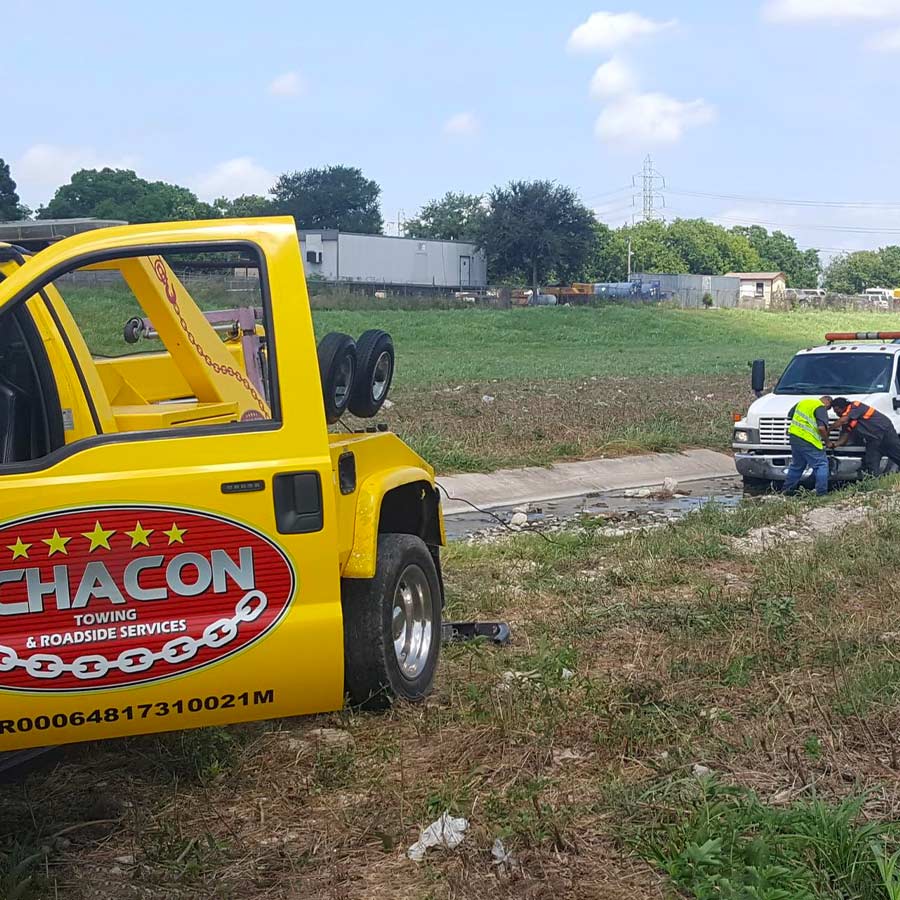 Chacon Towing